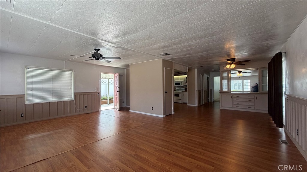 10320 Calimesa Boulevard, Unit 248 Calimesa, CA 92320 - Photo 12 of 45 Dining Room