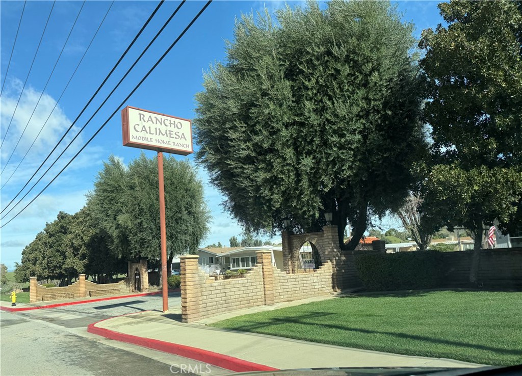 10320 Calimesa Boulevard, Unit 248 Calimesa, CA 92320 - Photo 38 of 45 Park Entrance
