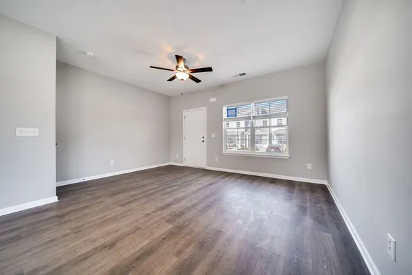 $1,495 | 348 Kristen Court, Columbia, TN 38401