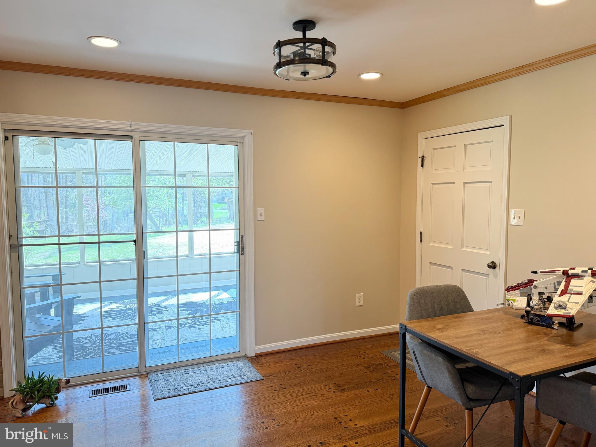 128 Courthouse Road Stafford, VA 22554 - Photo 12 of 37 Dining area