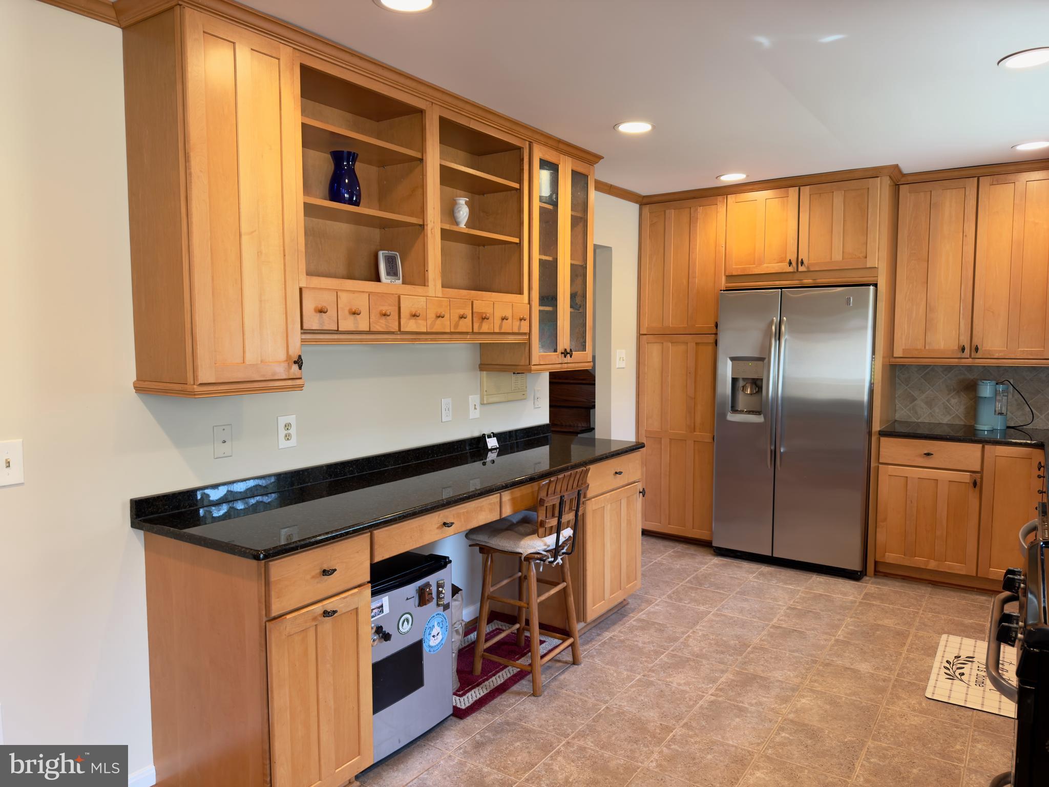 128 Courthouse Road Stafford, VA 22554 - Photo 16 of 37 Eat in Kitchen area