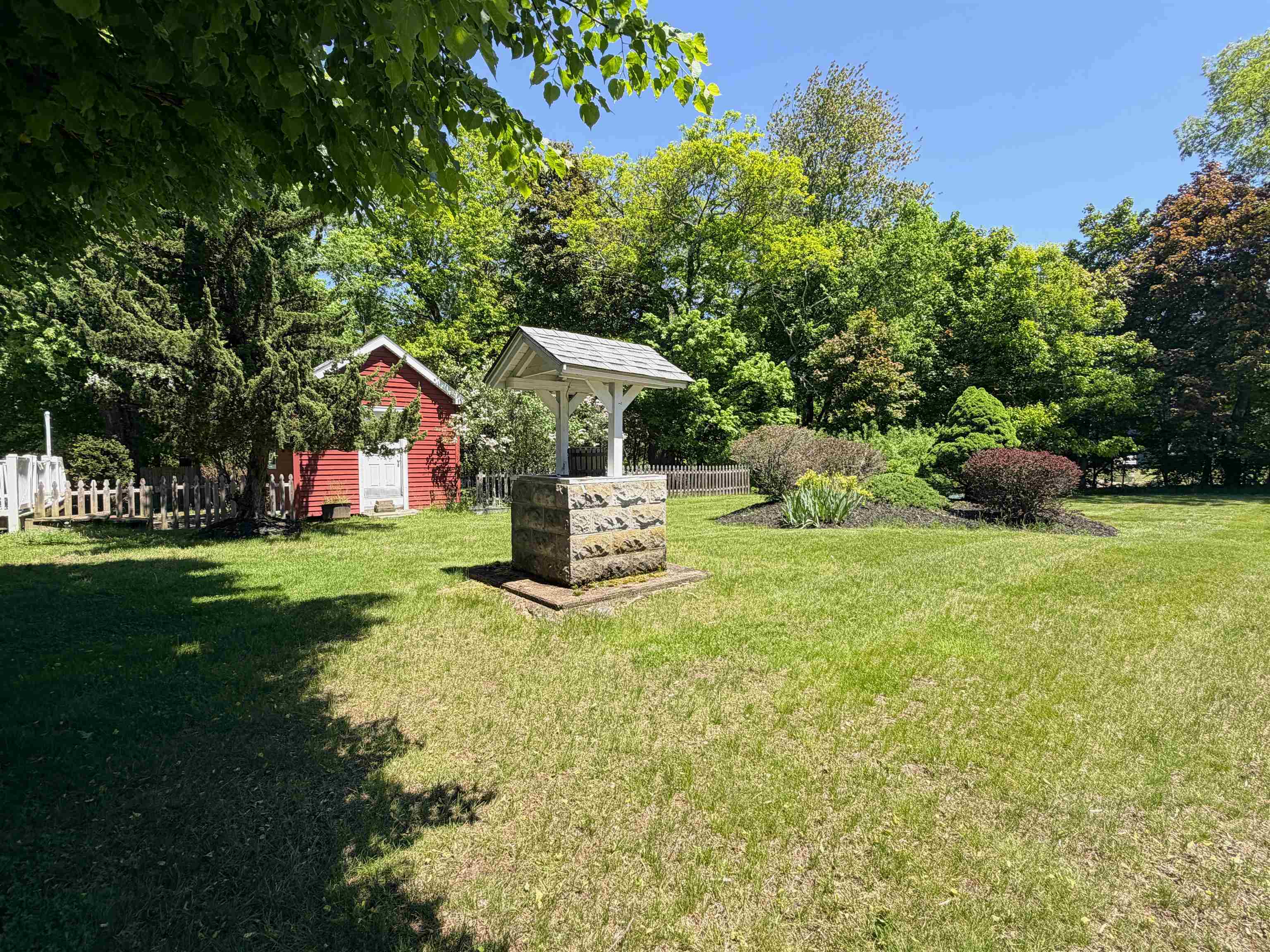 4 Autumn Street Rochester, NH 03868 - Photo 58 of 59