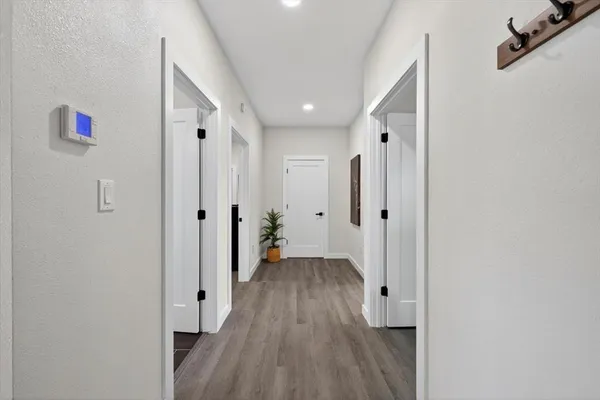 $289,000 | 209 North Broad Street, St. Jo, TX 76265