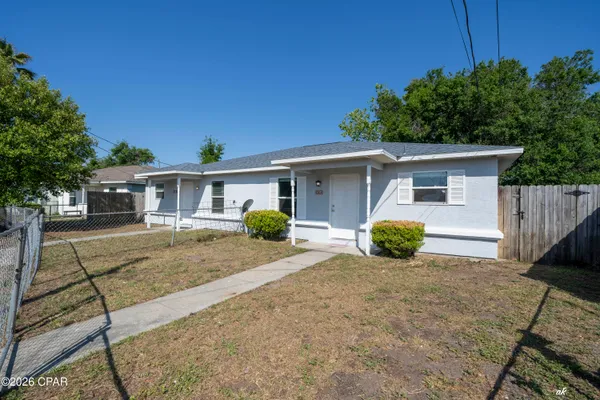 $1,600 | 3720 Burnham Way, Panama City, FL 32405