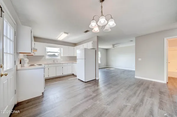 $1,600 | 3720 Burnham Way, Panama City, FL 32405