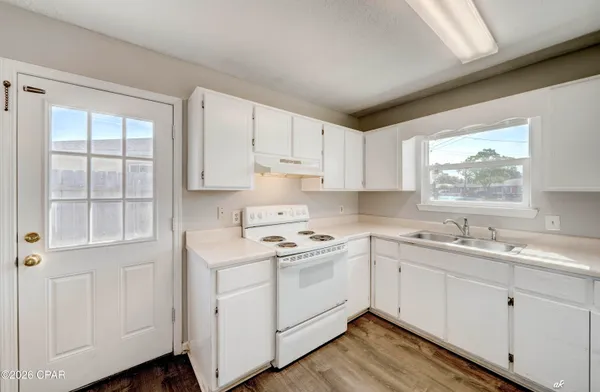 $1,600 | 3720 Burnham Way, Panama City, FL 32405