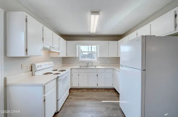 $1,600 | 3720 Burnham Way, Panama City, FL 32405