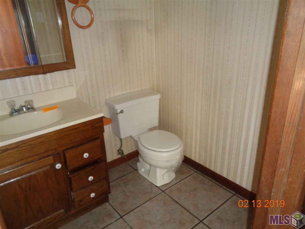 1404 Romy Drive Lockport, LA 70374 - Photo 6 of 12 Bath
