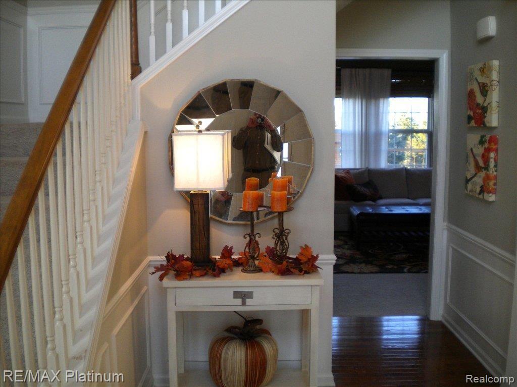 4300 Merriman Loop Howell, MI 48843 - Photo 14 of 25 Foyer