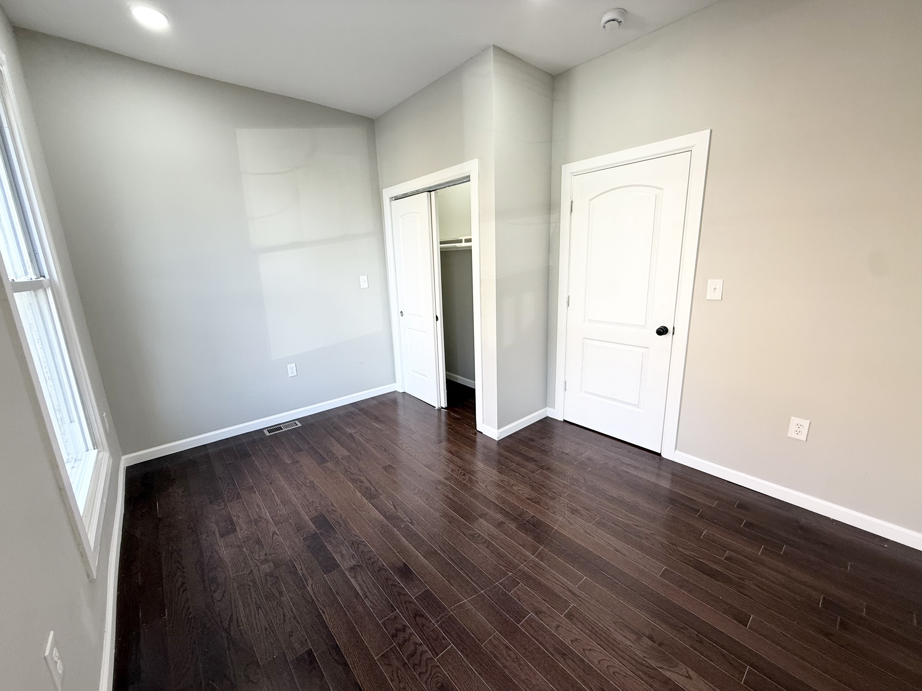 41 Howe Street New Haven, CT 06511 - Photo 4 of 11