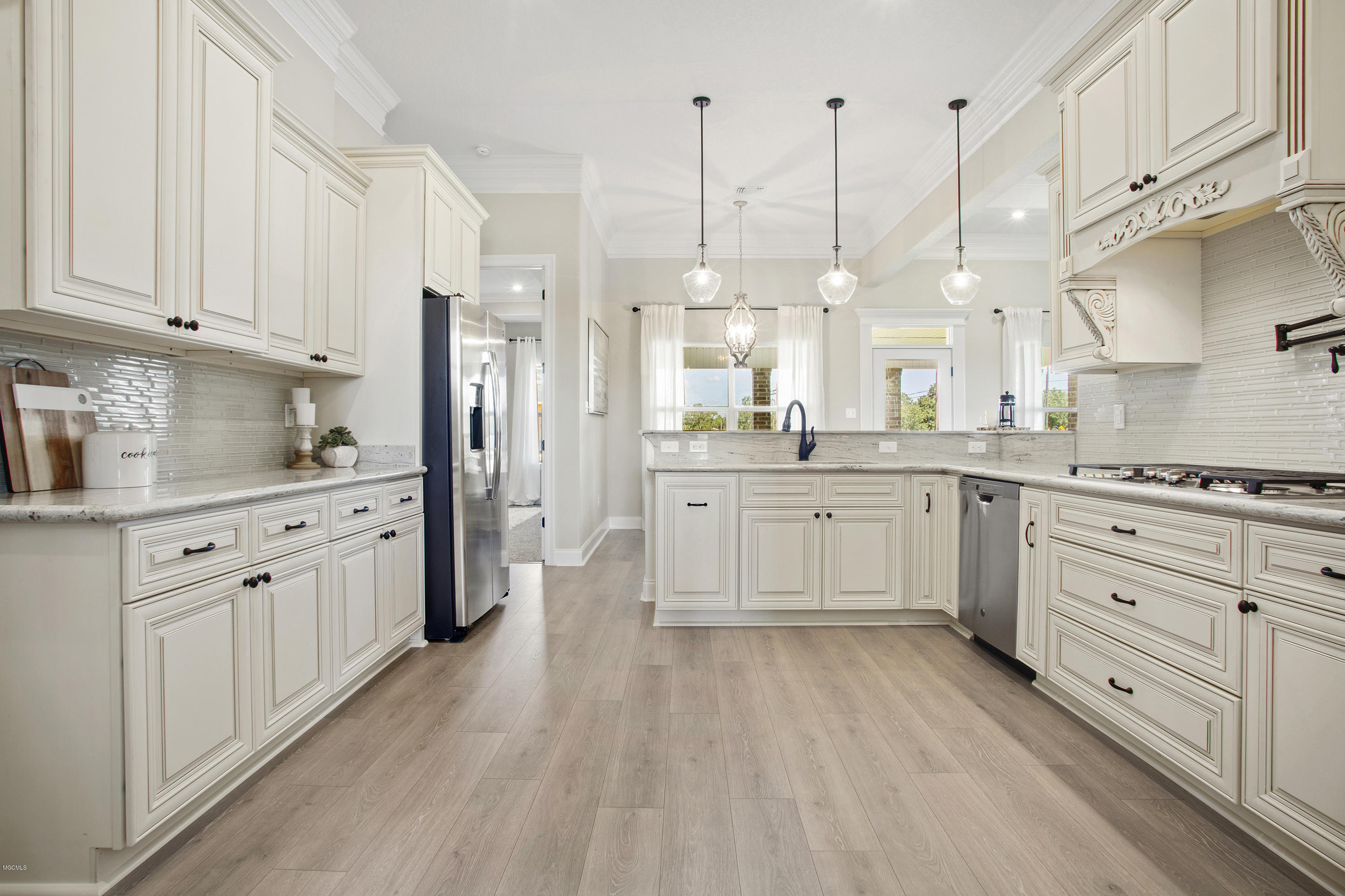 2976 Rue Dominique Biloxi, MS 39532 - Photo 14 of 40 014