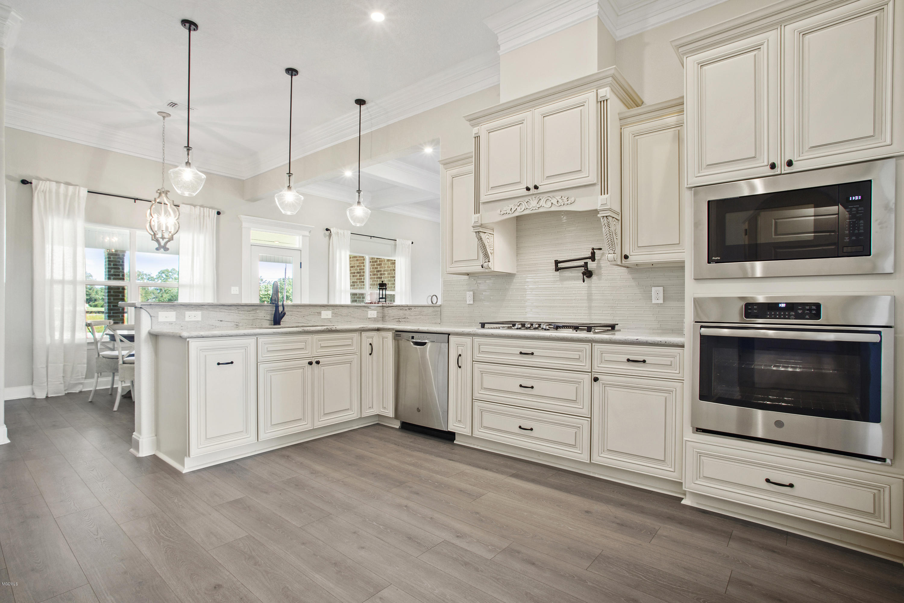 2976 Rue Dominique Biloxi, MS 39532 - Photo 15 of 40 015