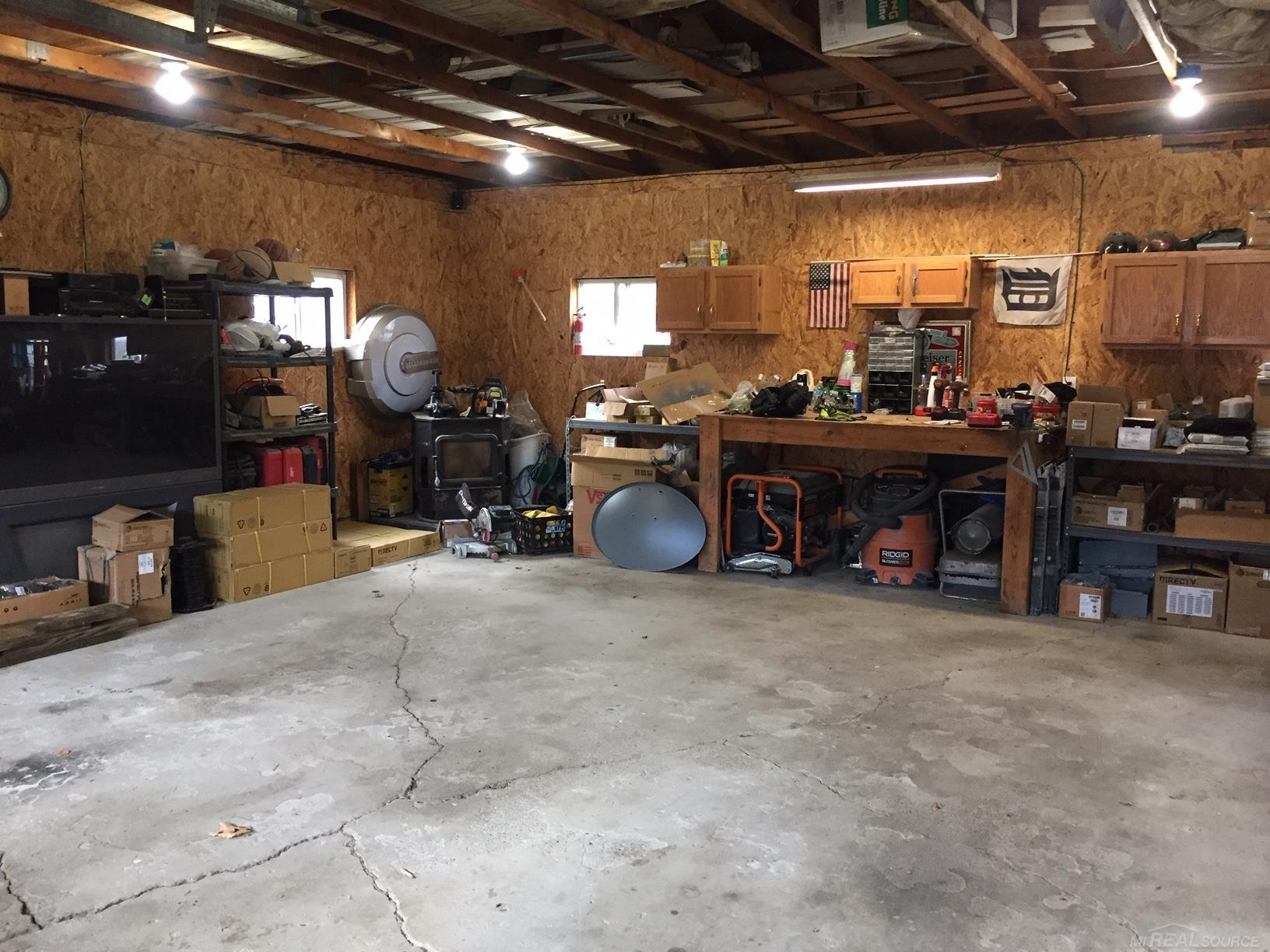 8874 Babcock Road Jeddo, MI 48032 - Photo 38 of 56 50095747-37.JPG