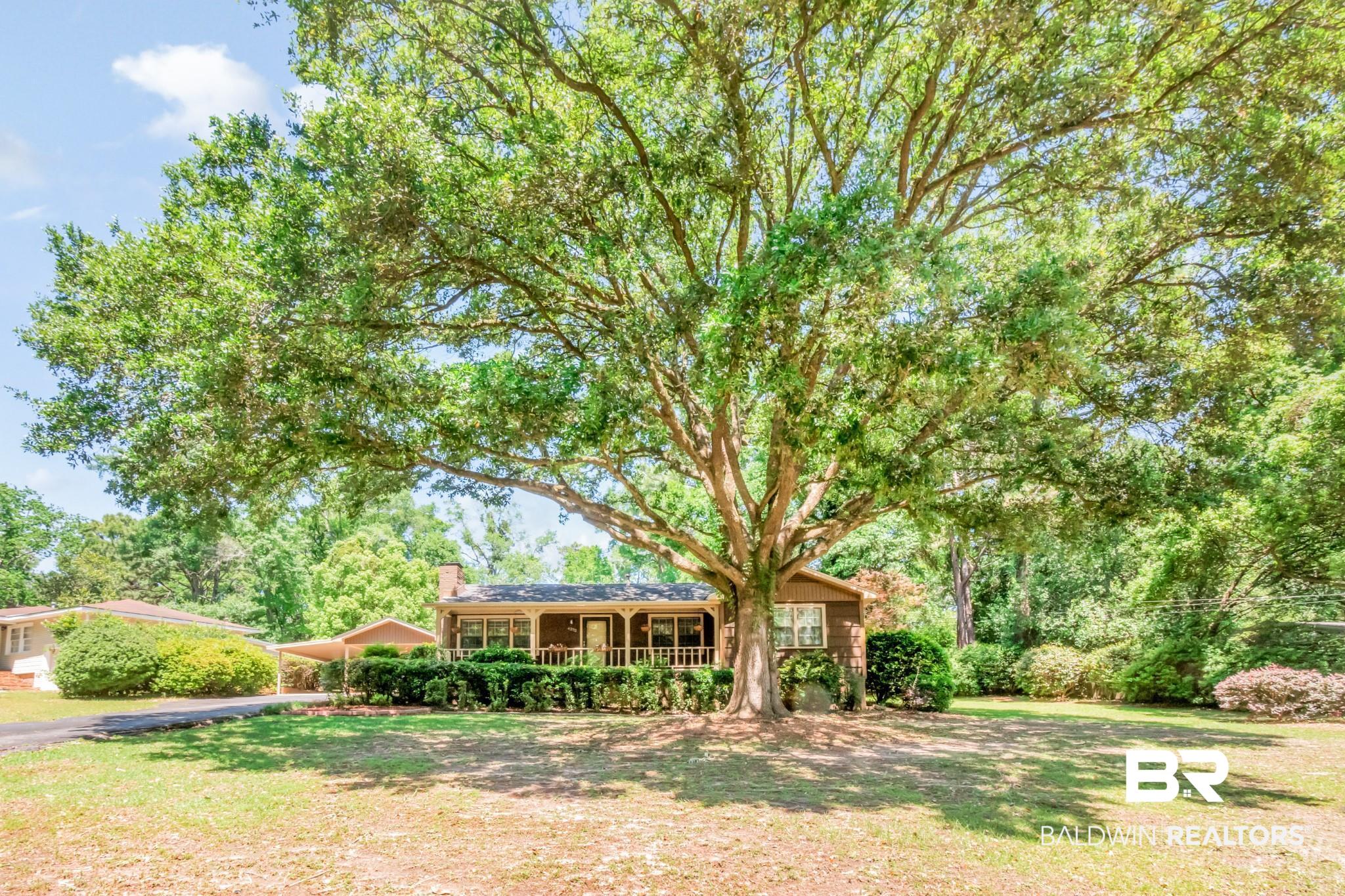 4272 Springview Drive Mobile, AL 36609 - Photo 4 of 35