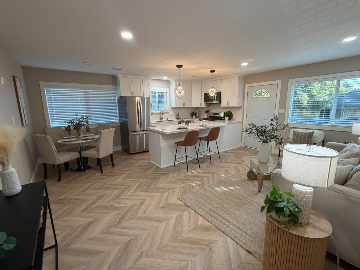 2365 Foothill Road, Unit 4 Pleasanton, CA 94588 - Photo 3 of 9 Gallery Image 3