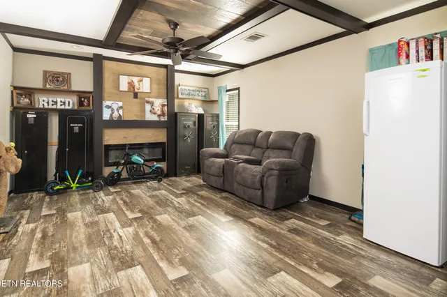 $374,900 | 451 Shady Grove Road, Lancing, TN 37770