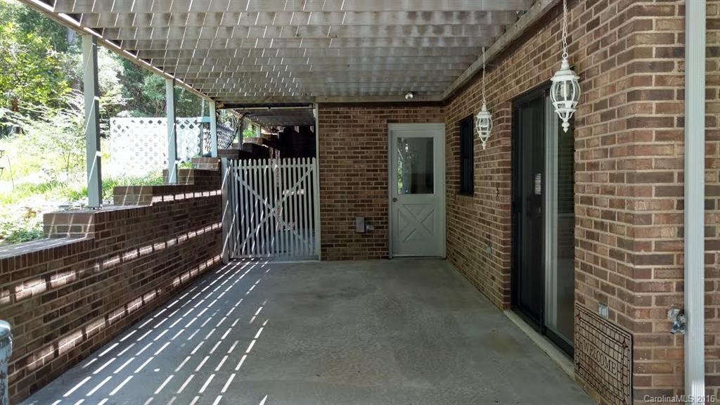 5011 Addison Road Waxhaw, NC 28173 - Photo 19 of 23 a view of a balcony