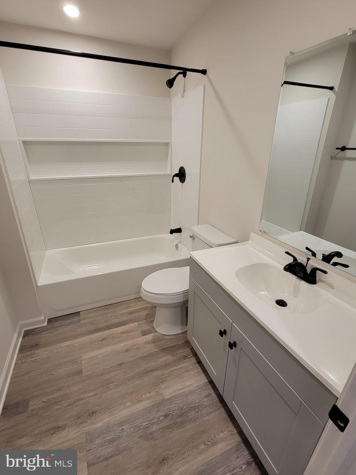 2090 Allentown Road Quakertown, PA 18951 - Photo 49 of 58 Full Bath