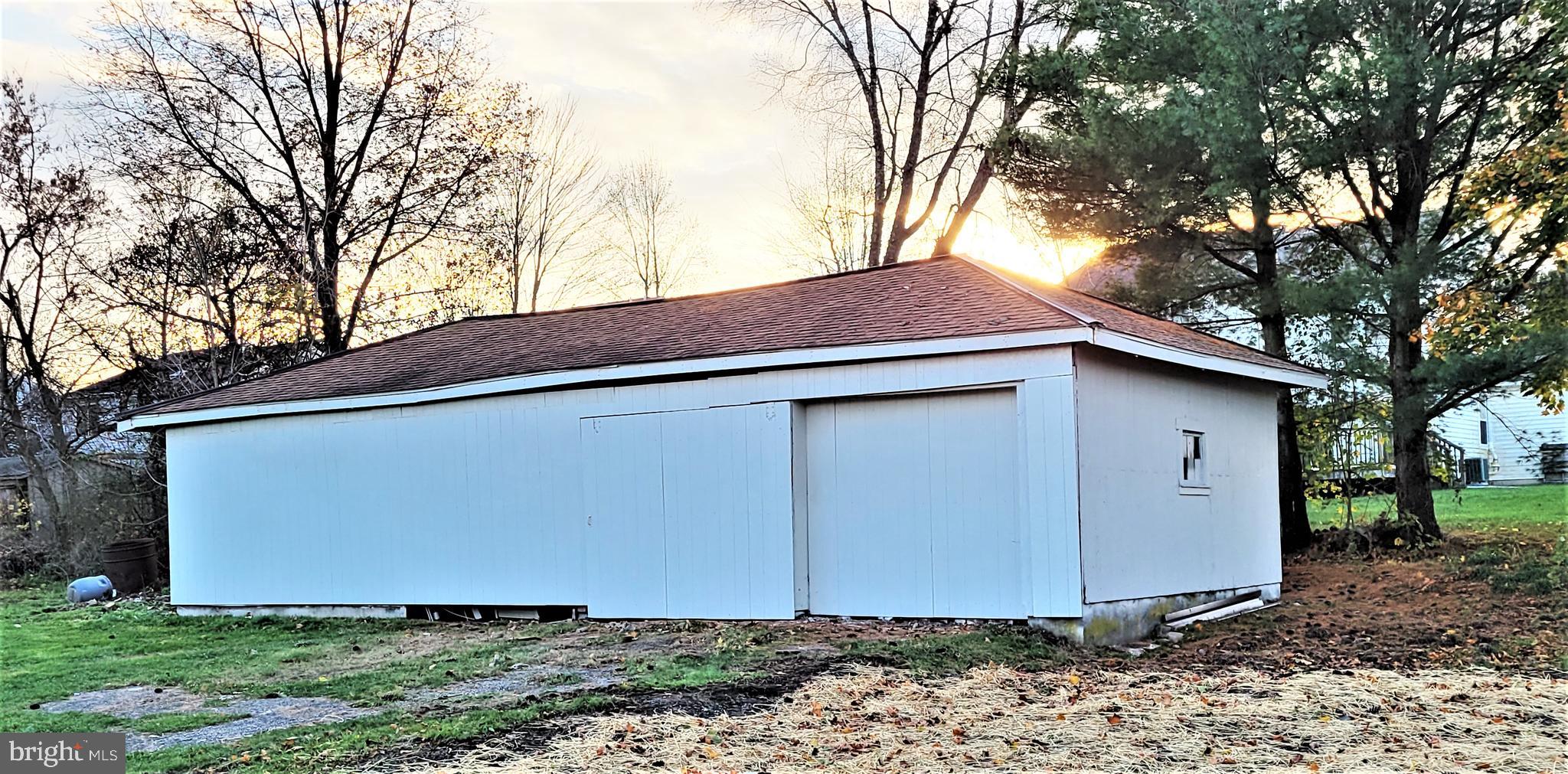 2090 Allentown Road Quakertown, PA 18951 - Photo 8 of 58 Oversized Garage Building