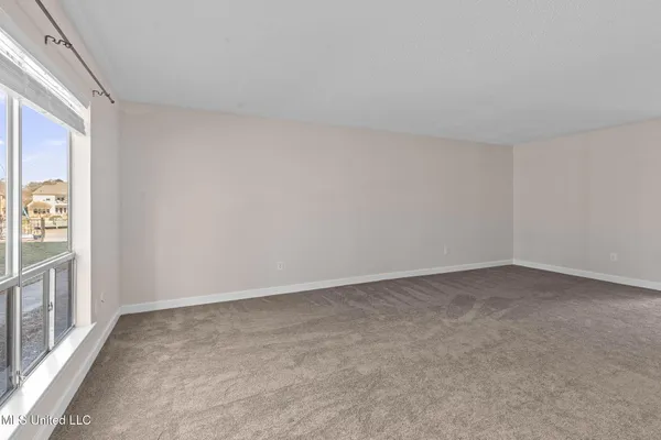 $255,000 | 550 Post Road, Unit 1002, Ridgeland, MS 39157