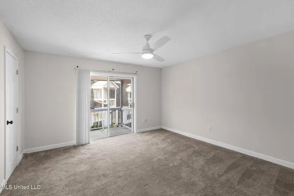 $255,000 | 550 Post Road, Unit 1002, Ridgeland, MS 39157