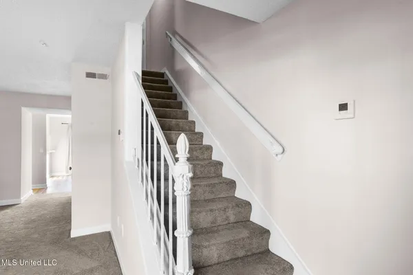 $255,000 | 550 Post Road, Unit 1002, Ridgeland, MS 39157