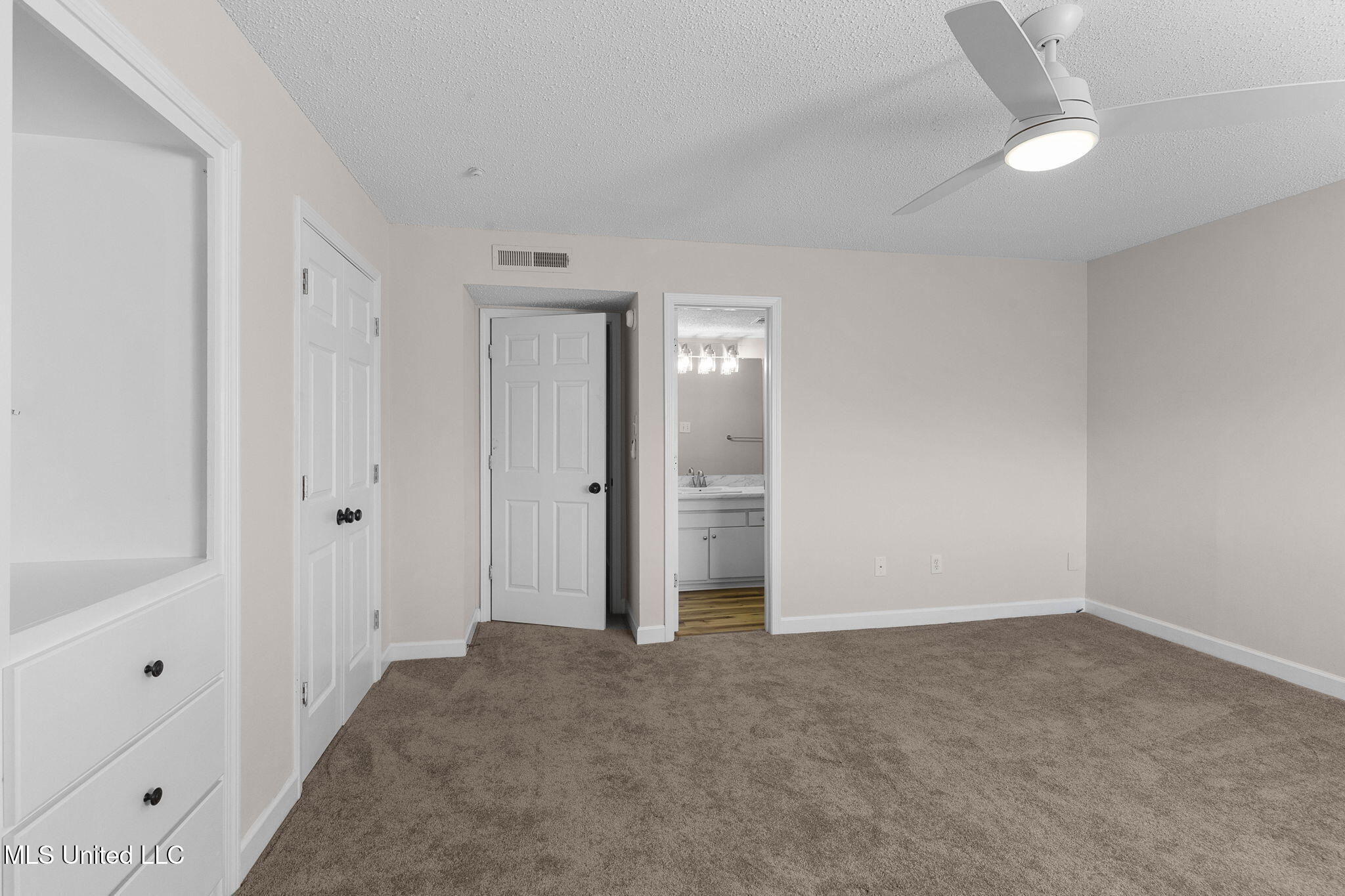 550 Post Road, Unit 1002 Ridgeland, MS 39157 - Photo 44 of 63 pc 1002 bedroom 2 again