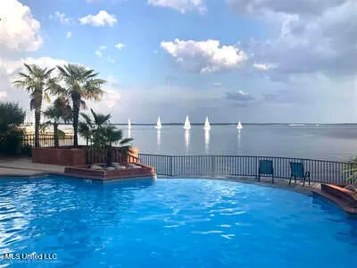 $255,000 | 550 Post Road, Unit 1002, Ridgeland, MS 39157