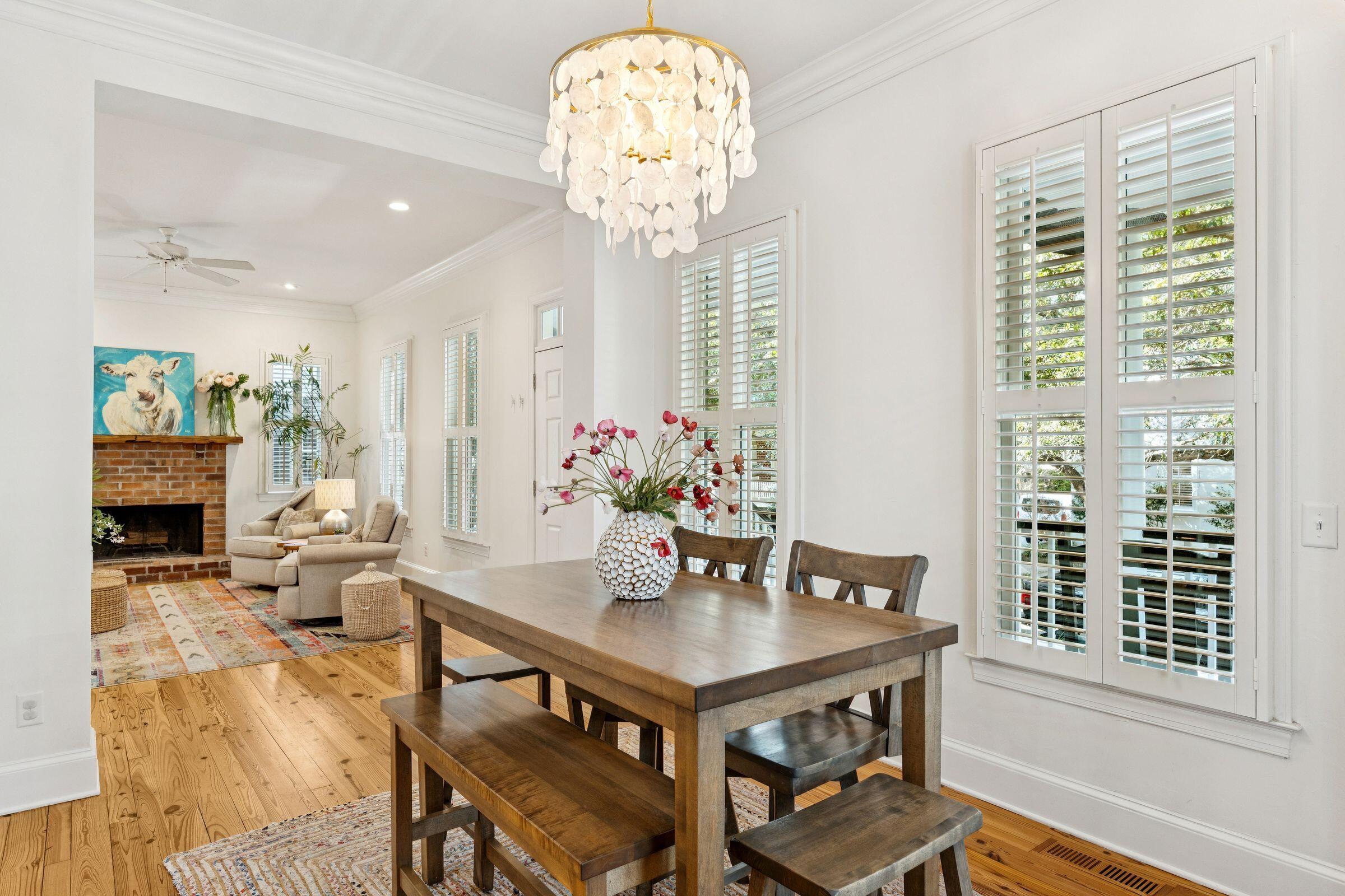 46 Eastlake Road Mount Pleasant, SC 29464 - Photo 15 of 78 Dining Area