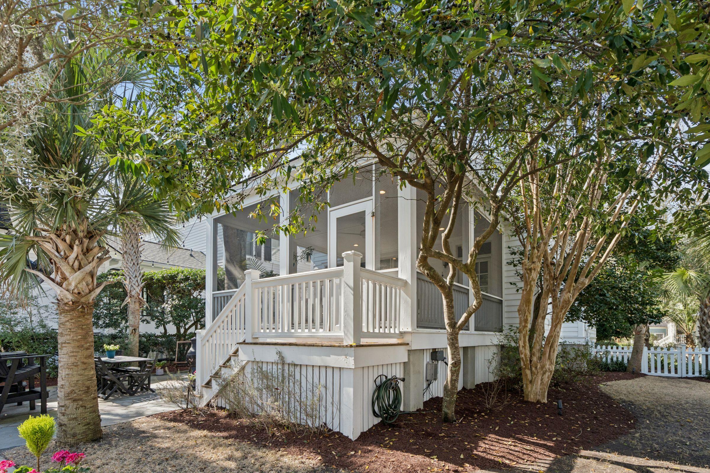 46 Eastlake Road Mount Pleasant, SC 29464 - Photo 49 of 78 Back Porch Stairs