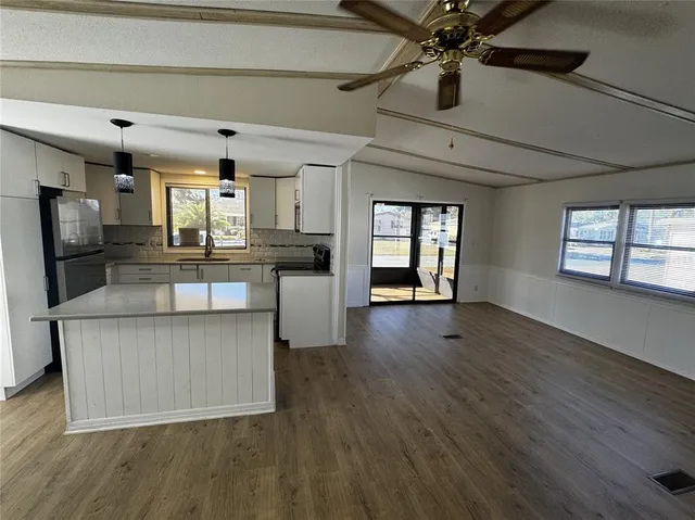 $1,400 | 1003 Oren Avenue, Lady Lake, FL 32159