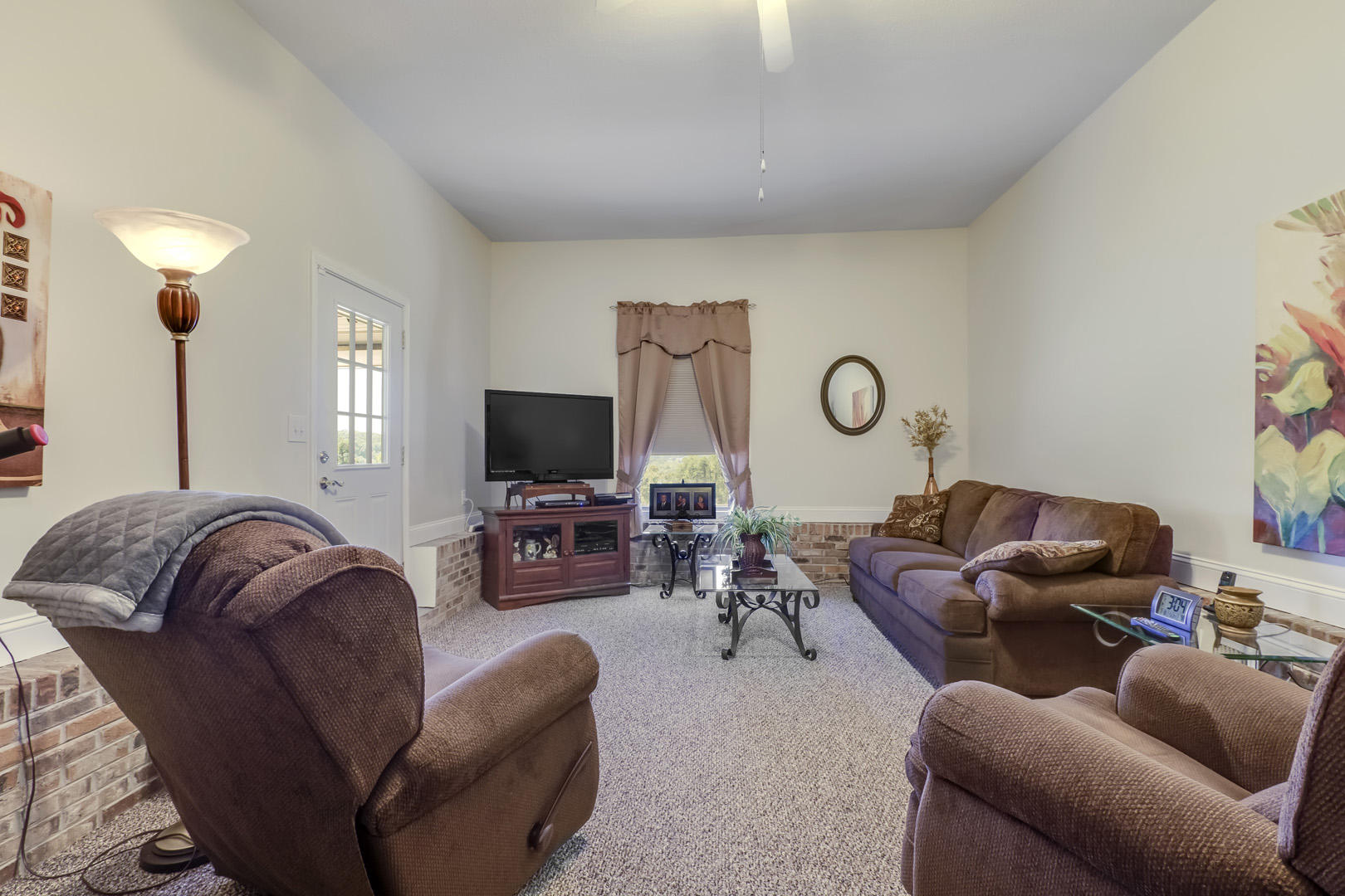 1868 James Ferry Road Kingston, TN 37763 - Photo 14 of 38 15_JamesFerryRoad_1868_Family01