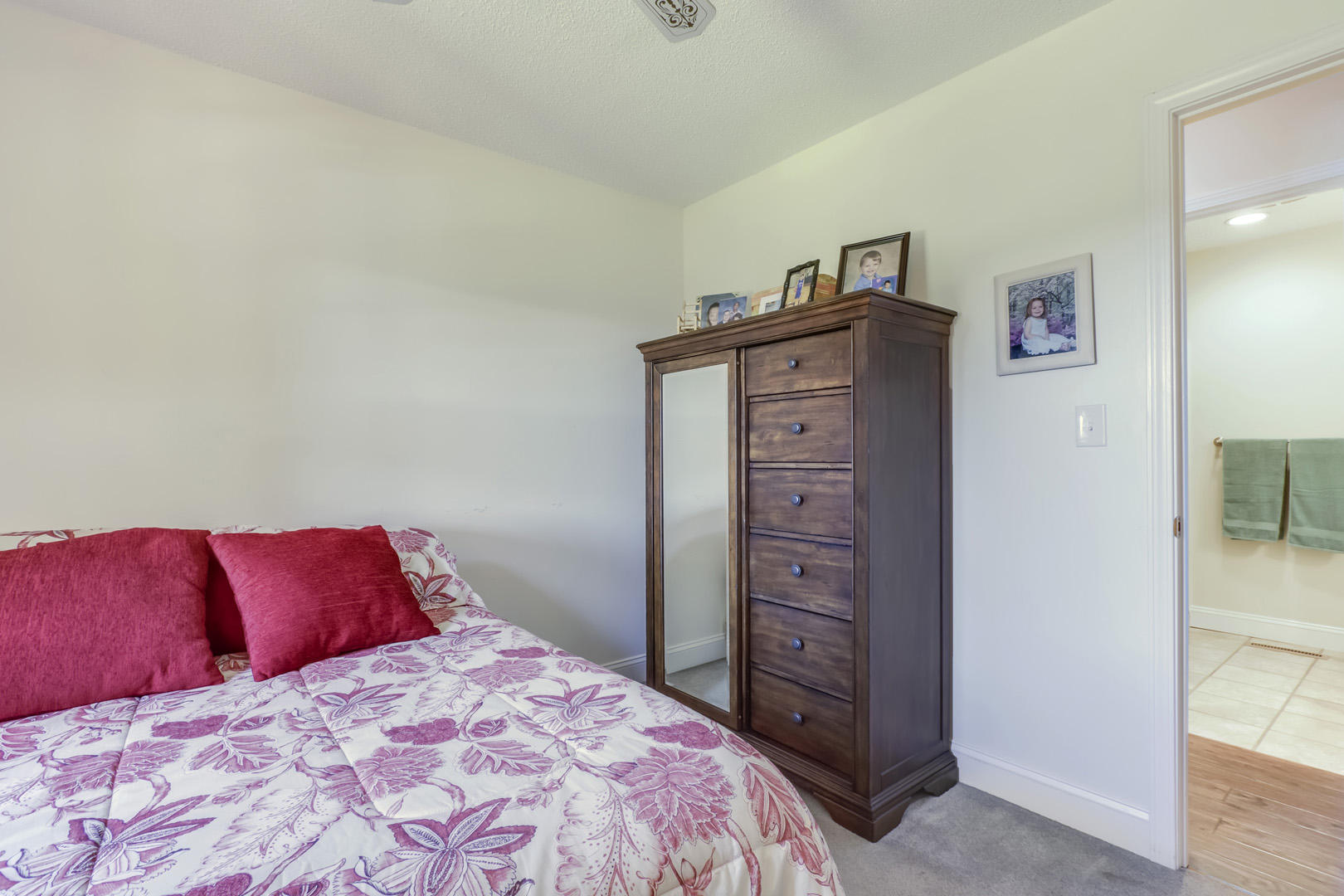 1868 James Ferry Road Kingston, TN 37763 - Photo 26 of 38 28_JamesFerryRoad_1868_Bedroom3_02