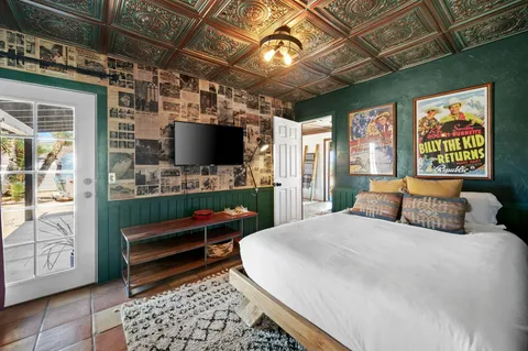 $945,000 | 5177 Roy Rogers Road, Pioneertown, CA 92268