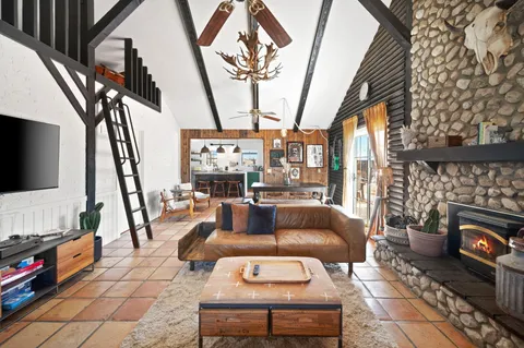 $945,000 | 5177 Roy Rogers Road, Pioneertown, CA 92268