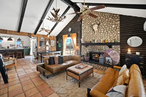 $995,000 | 5177 Roy Rogers Road, Pioneertown, CA 92268