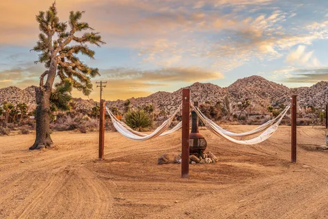 $945,000 | 5177 Roy Rogers Road, Pioneertown, CA 92268
