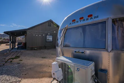 $945,000 | 5177 Roy Rogers Road, Pioneertown, CA 92268