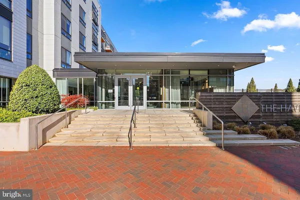 $2,495 | 145 Riverhaven Drive, Oxon Hill, MD 20745