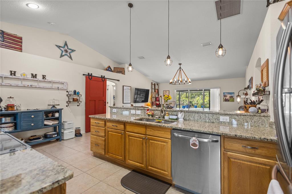 9942 Southwest 55th Ave Road Ocala, FL 34476 - Photo 10 of 39 Gallery Image 10
