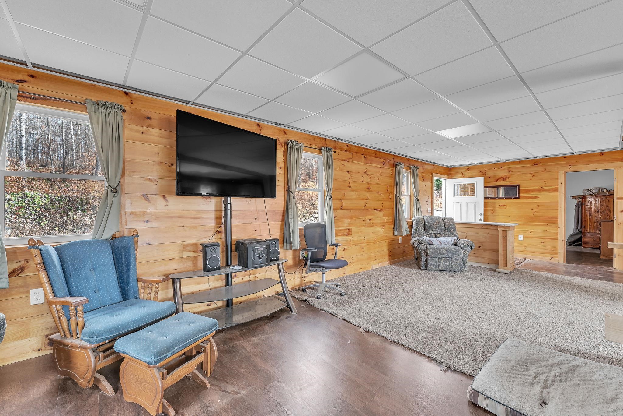 156 Beedle Road Chelsea, VT 05038 - Photo 19 of 33