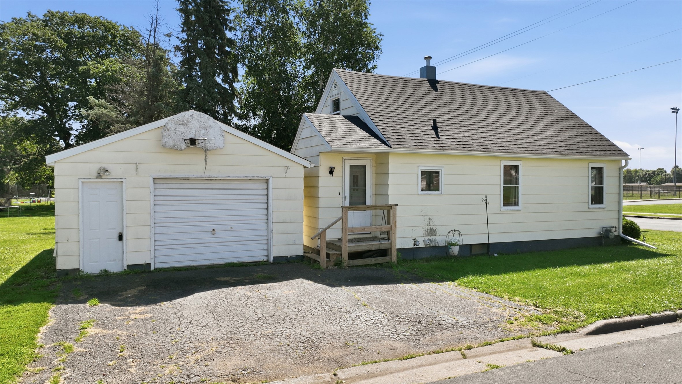 815 Augusta Street Rice Lake, WI 54868 - Photo 5 of 38 Gallery Image 5