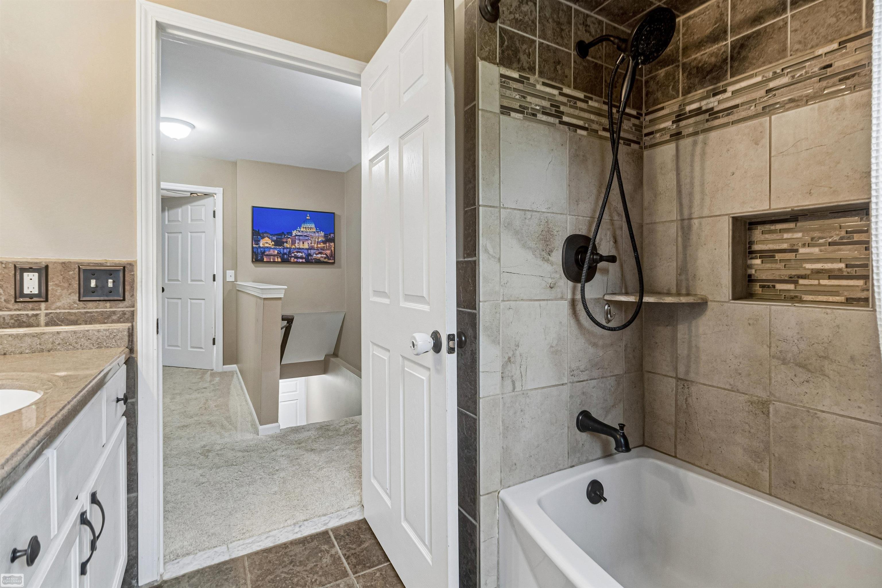 58625 Cathey Washington, MI 48094 - Photo 21 of 40