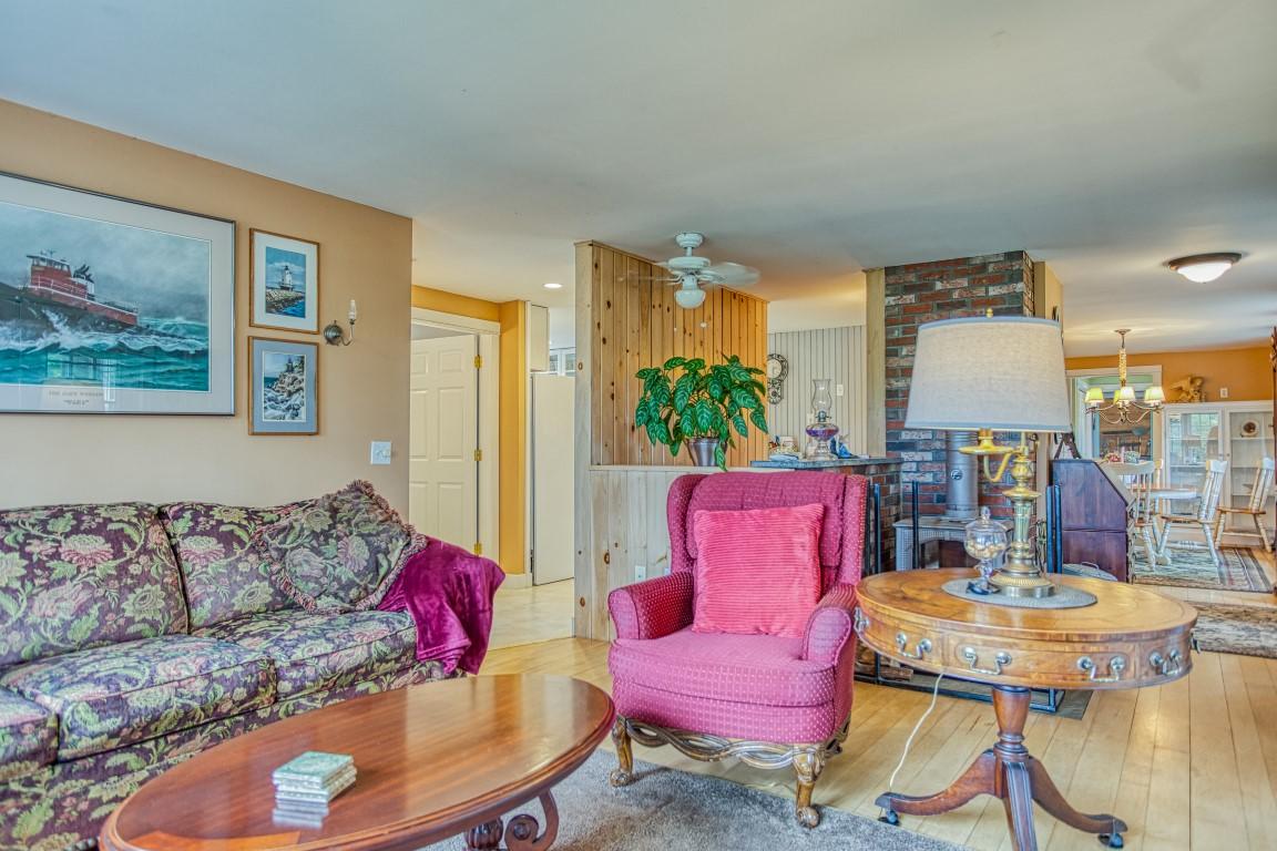 52 Burnham Cove Road Boothbay, ME 04537 - Photo 25 of 64 25. 52BurnhamCove-2707
