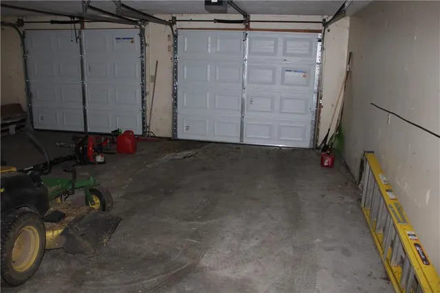 $224,000 | 1255 South 220th Street, Pittsburg, KS 66762