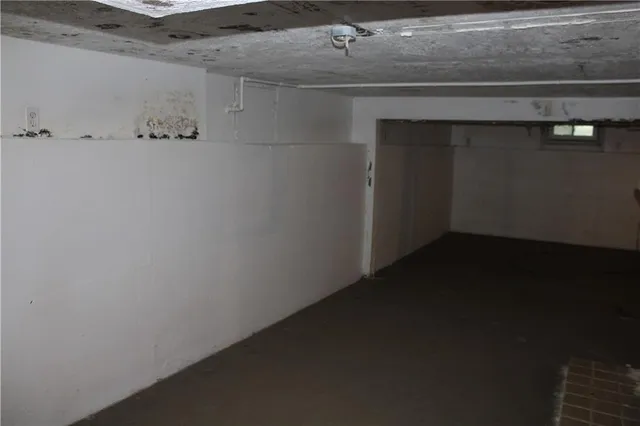 $224,000 | 1255 South 220th Street, Pittsburg, KS 66762