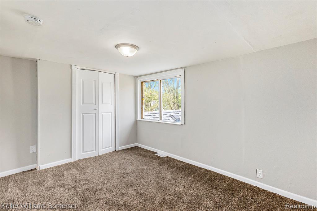 8427 Timken Avenue Warren, MI 48089 - Photo 12 of 16