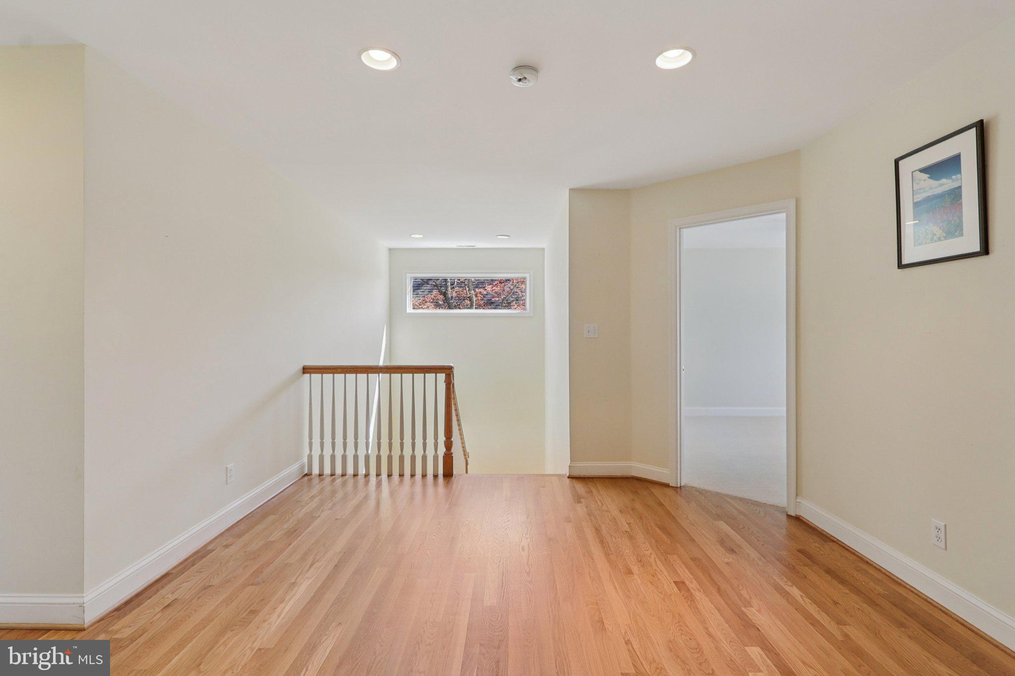 5602 Ogden Road Bethesda, MD 20816 - Photo 62 of 87 Upstairs landing