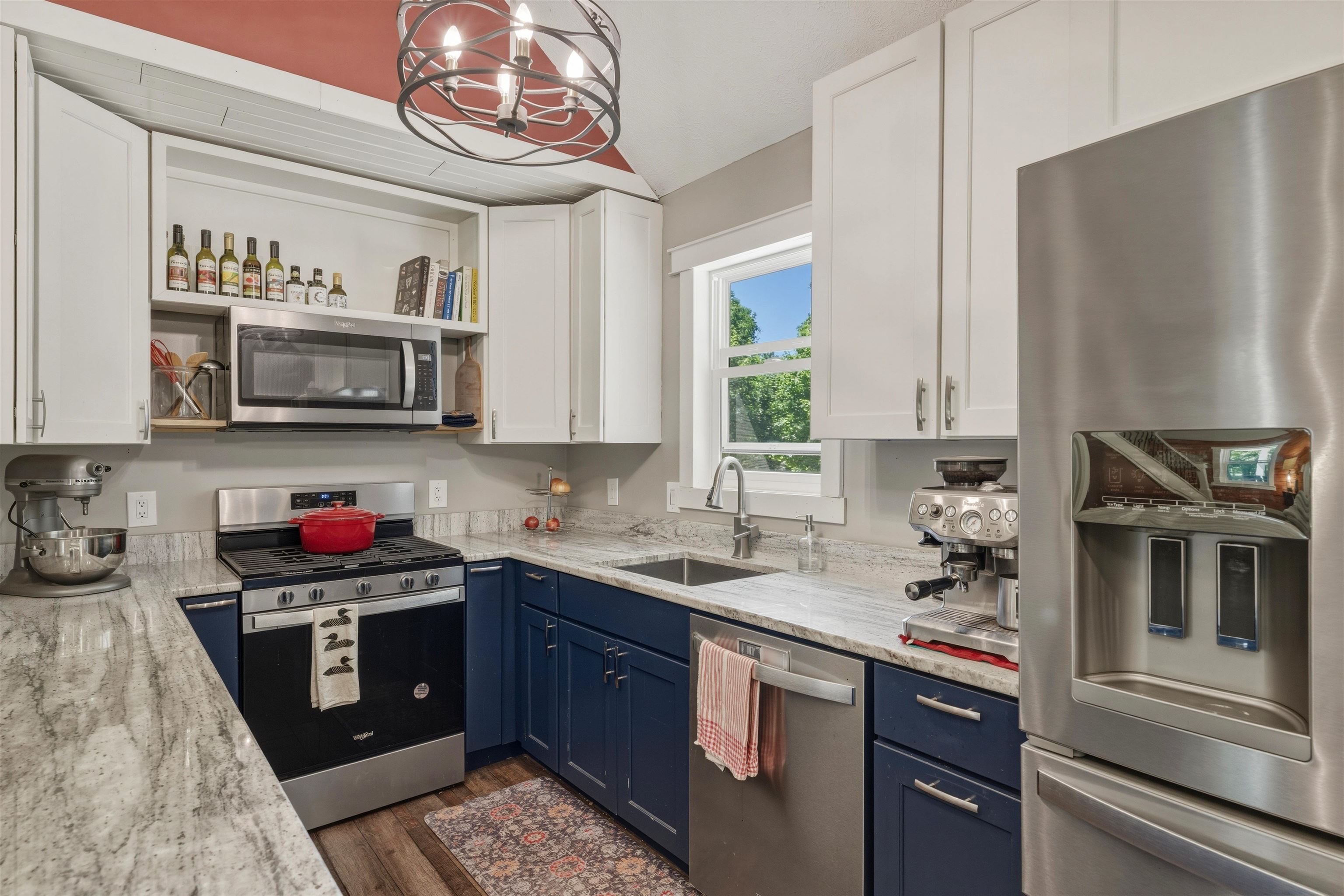 1395 West Long Lake Road Traverse City, MI 49685 - Photo 10 of 60