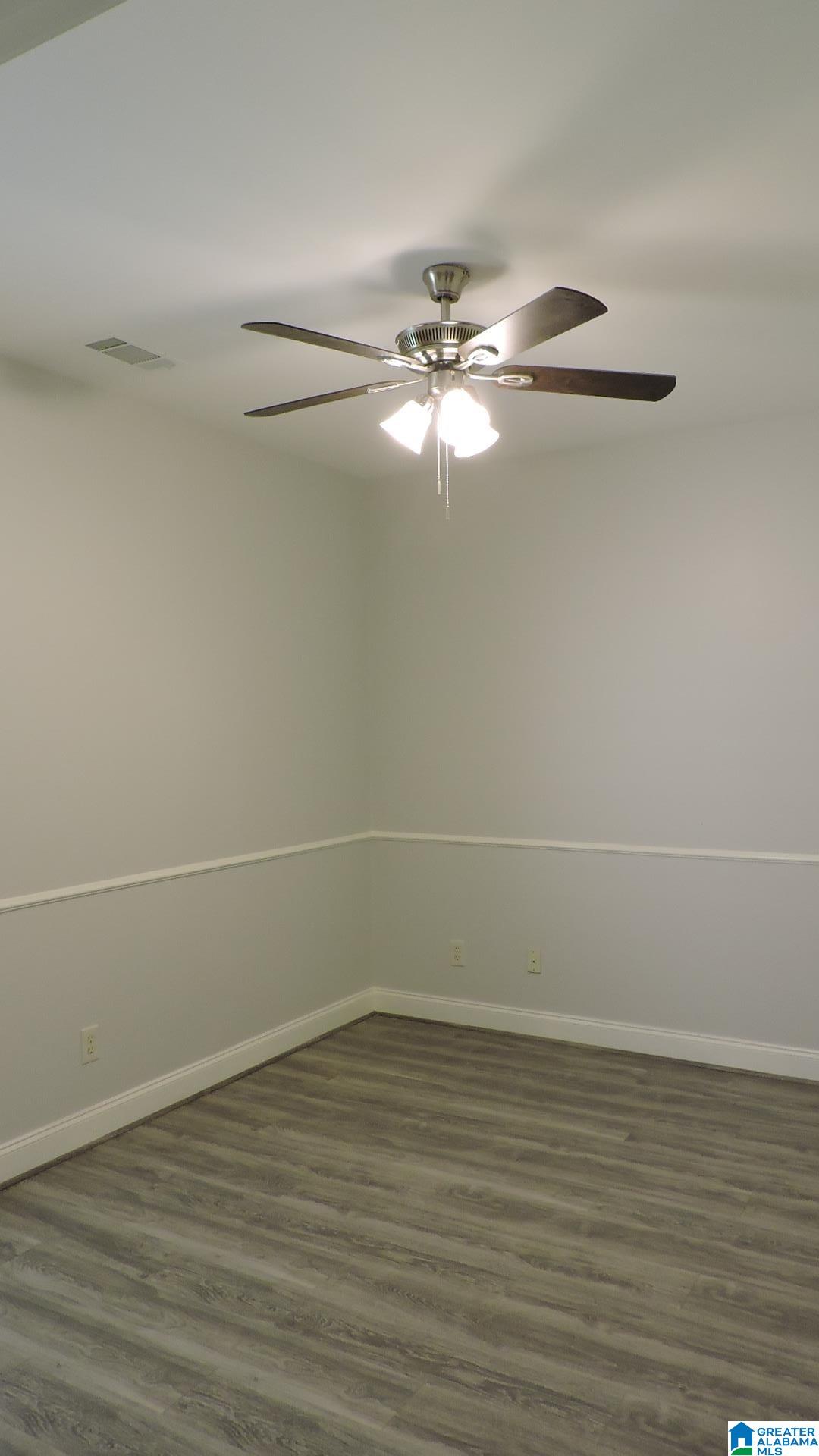 425 Ballantrae Road Pelham, AL 35124 - Photo 17 of 26